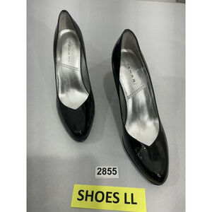Womans Tahari Lolly 8 M Black Patent Leather Slip On Heel Pumps